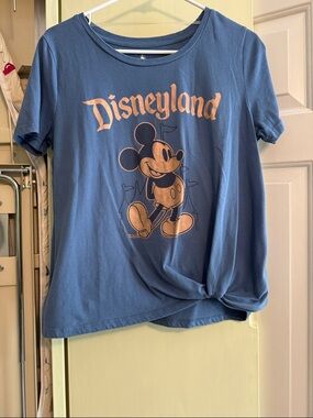 Disney Blue Short-Sleeve Mickey Disneyland Tee with iridescent, graphic